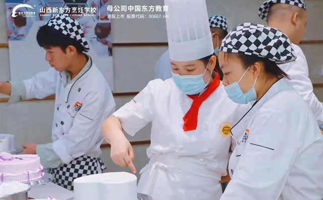 ���c(di��n)�W(xu��)У